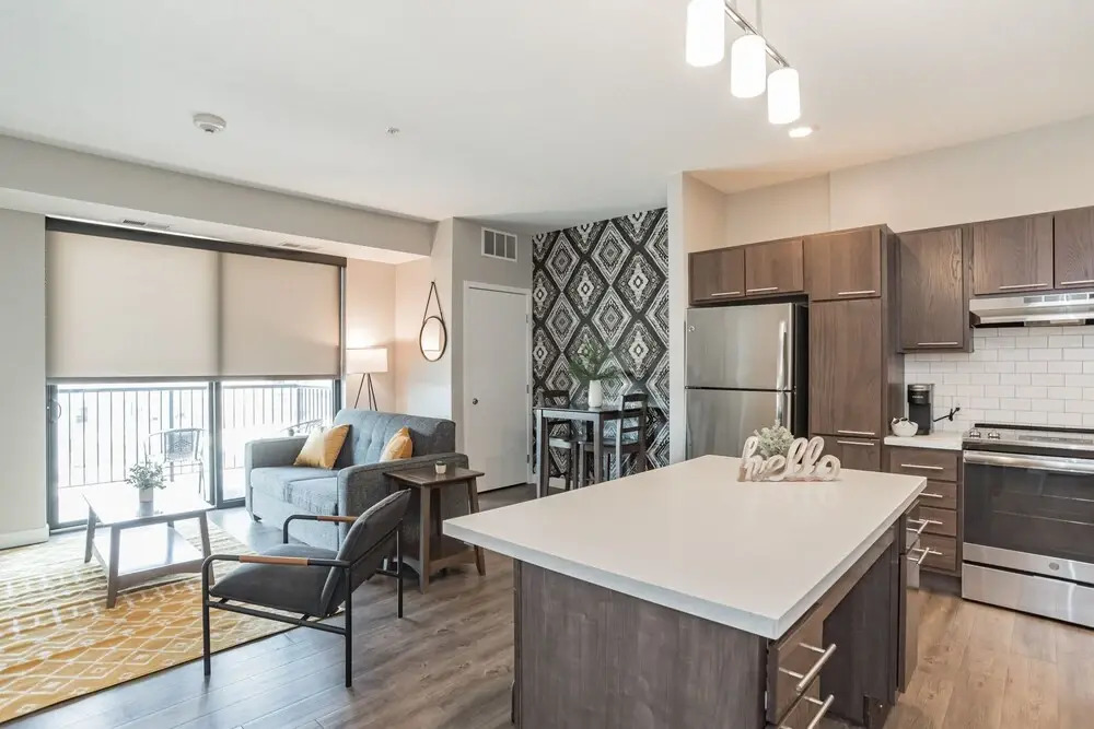 FRONTDESK Flux Apts Downtown Des Moines