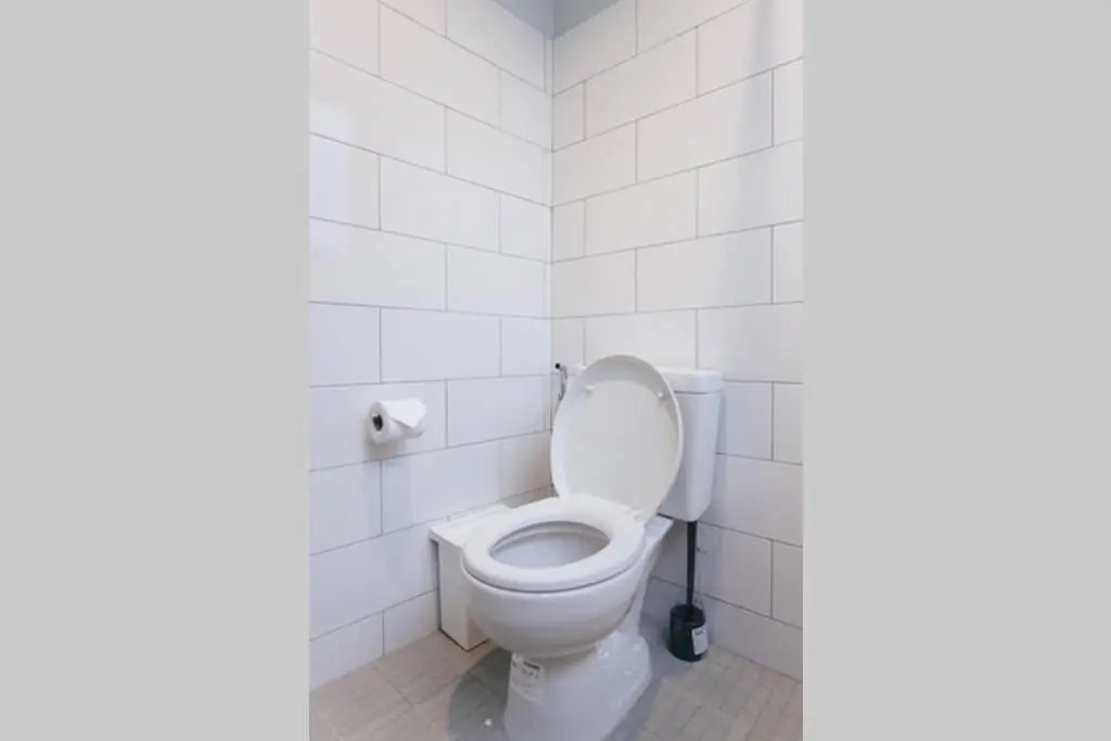 S2 Silom Large room 4-6 guests Full kitchen WIFI