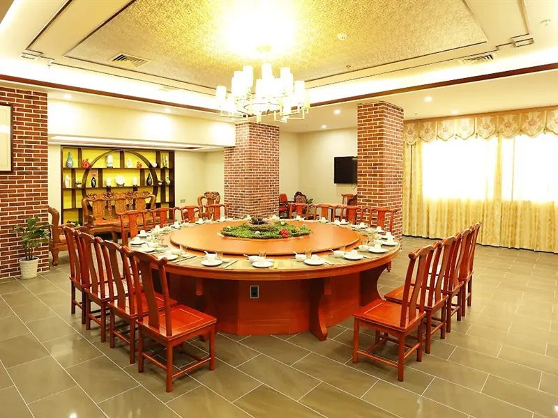 Yin He Hotel