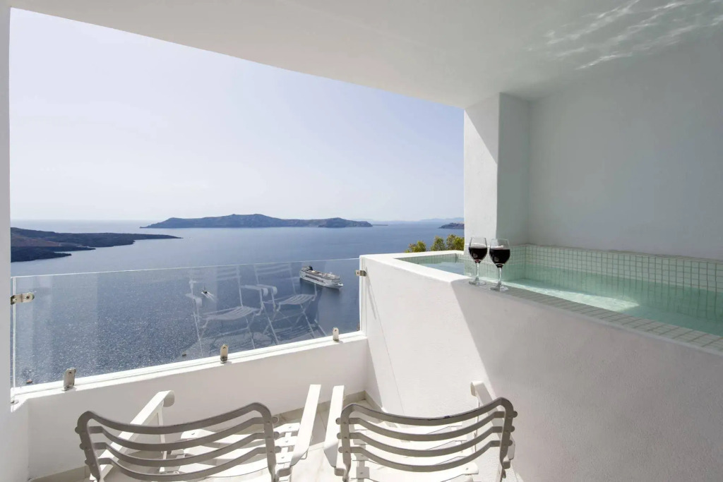 Villa Renos Hotel