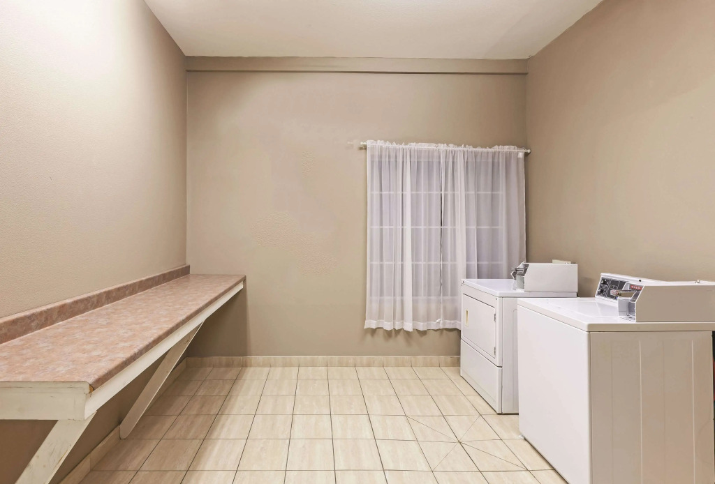 La Quinta by Wyndham Granbury