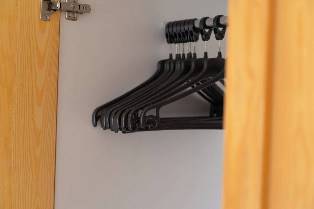 Lilium Rooms
