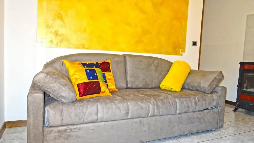Casa Rosalia cozy holiday apartment by Gardadomsumea