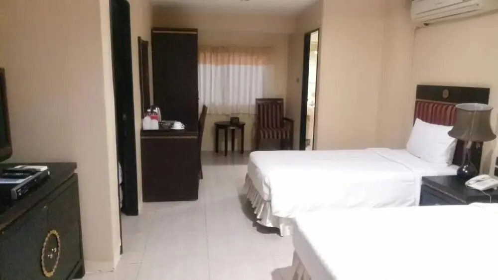 Lucky Palace Hotel