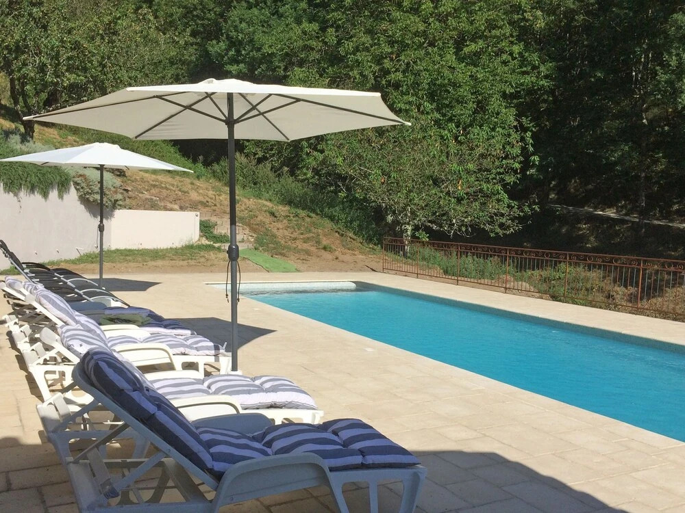 Luxury country house with heatable private pool and 7.5 ha property