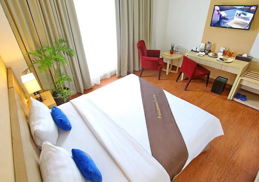 Padjadjaran Suites Resort and Convention Hotel