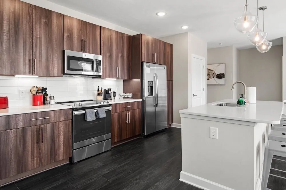 Kasa Freemorewest Charlotte