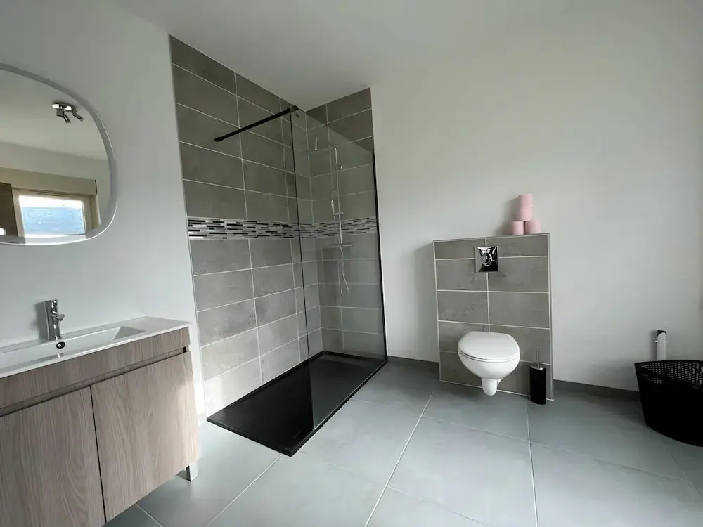 Charming Home in Parigne-l'eveque Near Le Mans