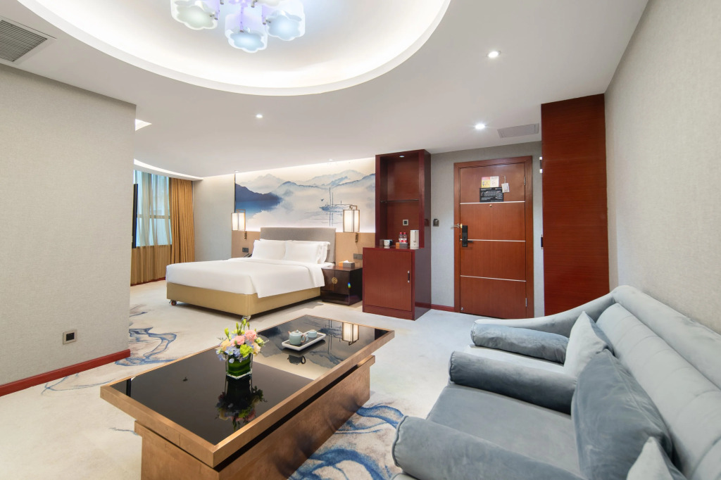 Rezen Dong Hotel (Shenzhen Huaqiangbei)