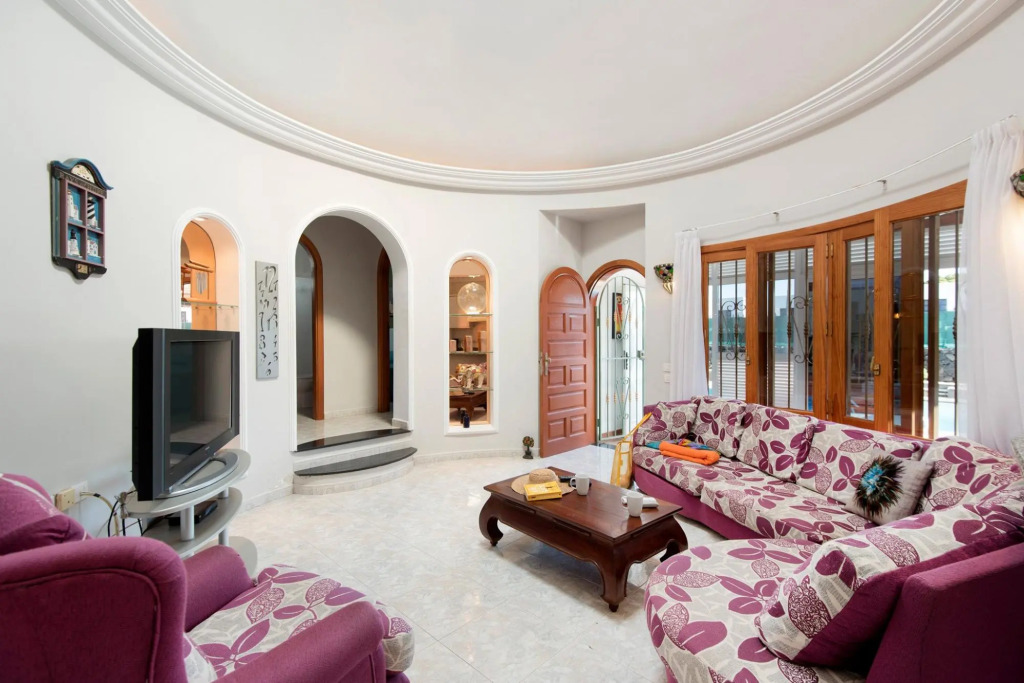 Villa Palmira Large Heated Private Pool Walk to Beach A C Wifi Car Not Required - 2415