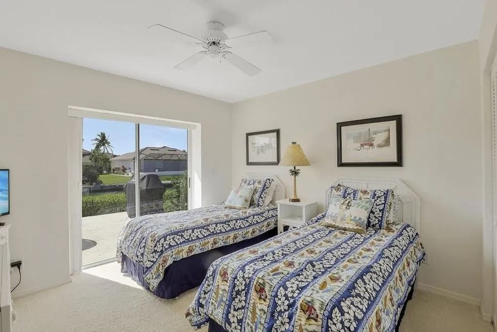 Plantation Home #12955 3 Bedrooms 2 Bathrooms Home