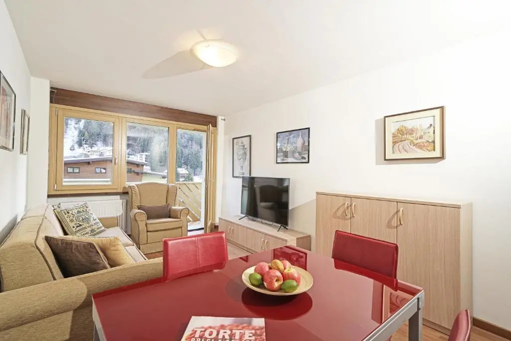 Apartment center Madonna di Campiglio EM