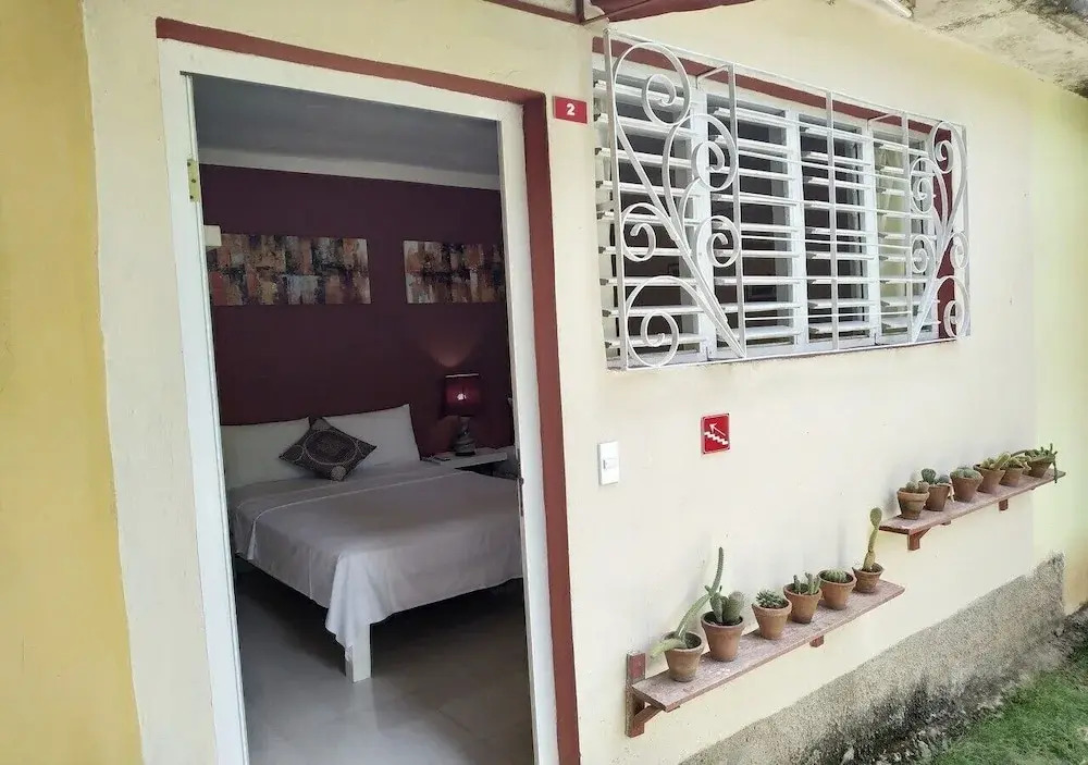 Hostal Esquerra 289 Trinidad