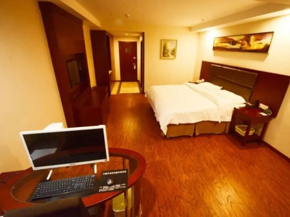 GreenTree Inn Xuancheng Ningguo City East Ningyang Road RT Mart Express Hotel