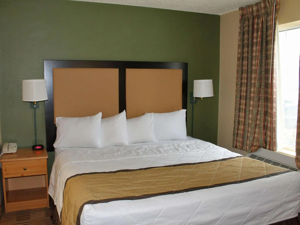 Отель Extended Stay America Suites Meadowlands East Rutherford