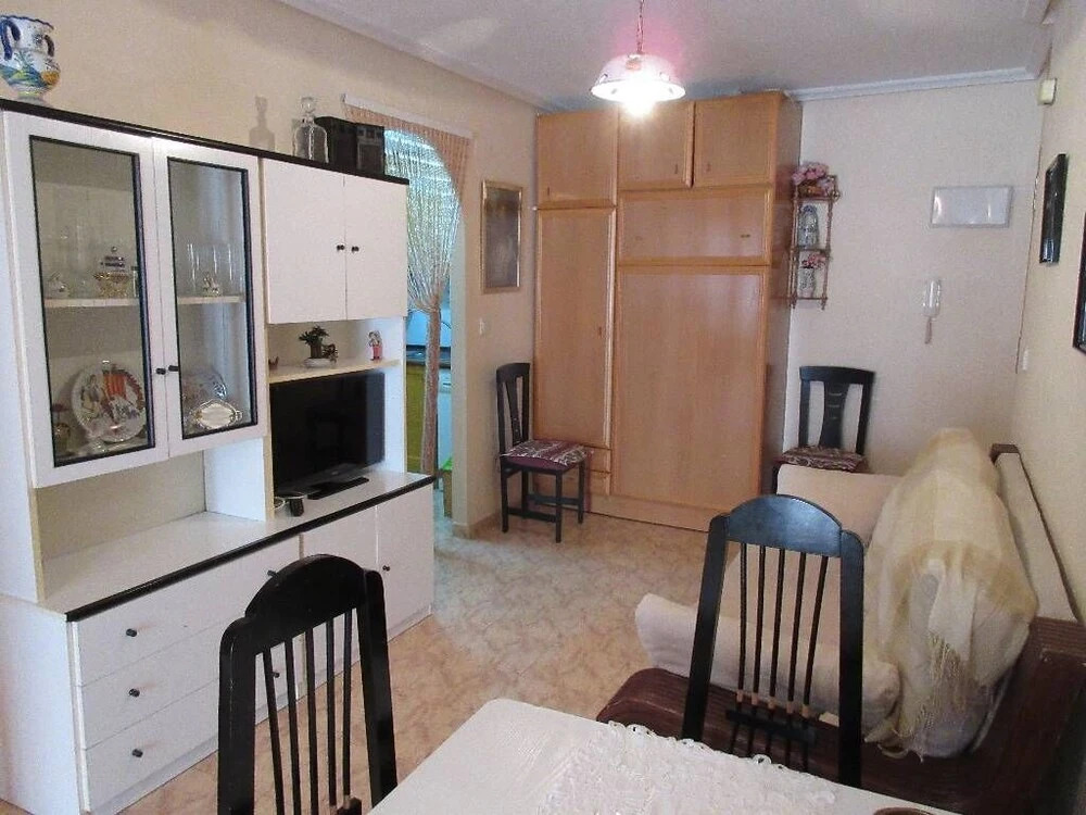 Nice Apartment Downtown - 15 minutes from the sea