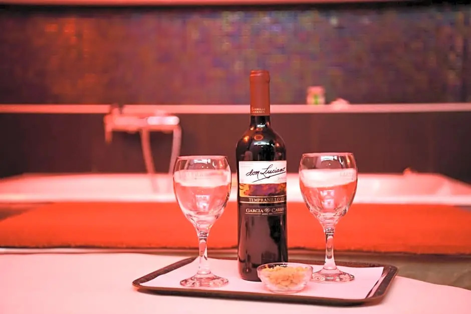 Eva Hotel Piraeus