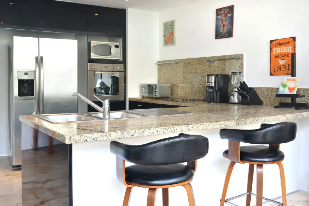 Magia Beachside Condo