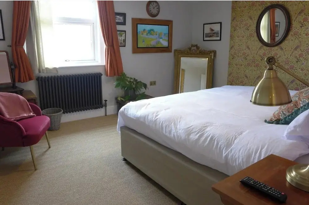 Royal Oak Retreat 2-bed - Sleeps 6 & Pet Friendly