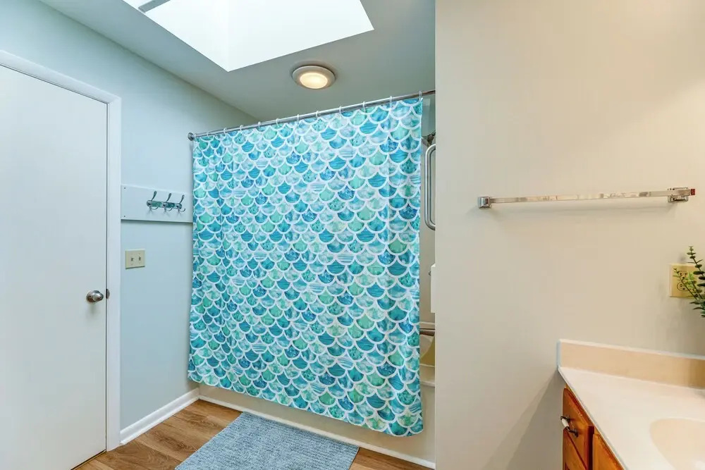 Beach Escape w/ Pool & Hot Tub Near Fenwick