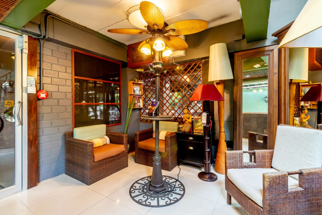 The Palm Hotel