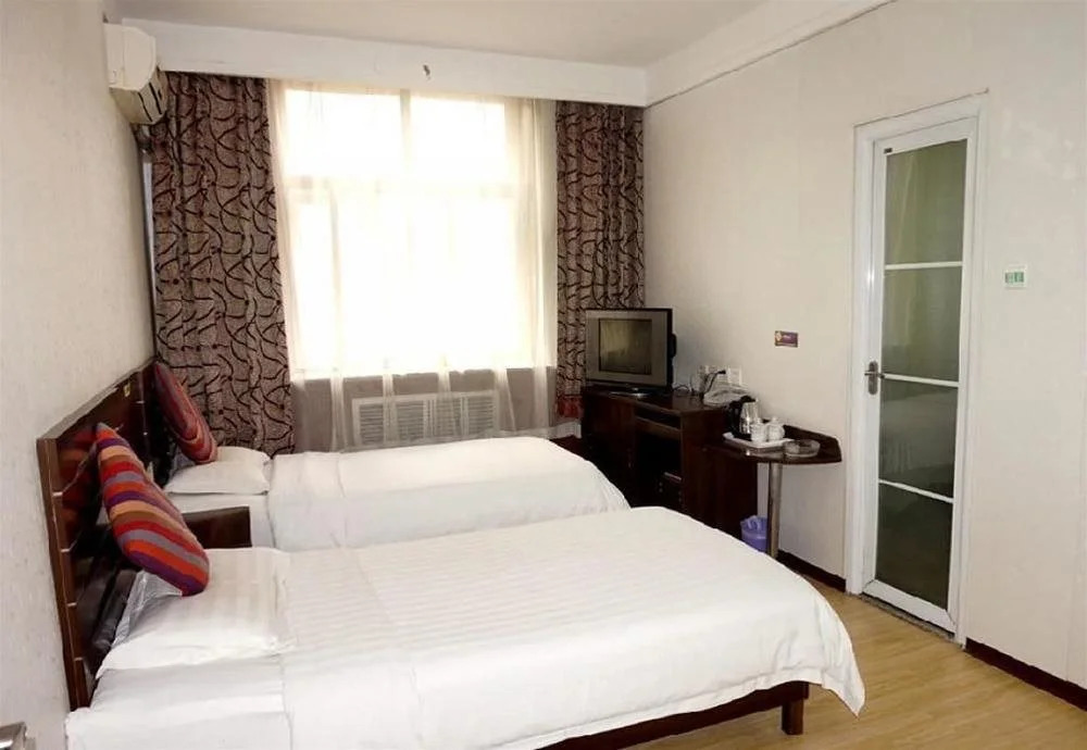Jiaotong Inn