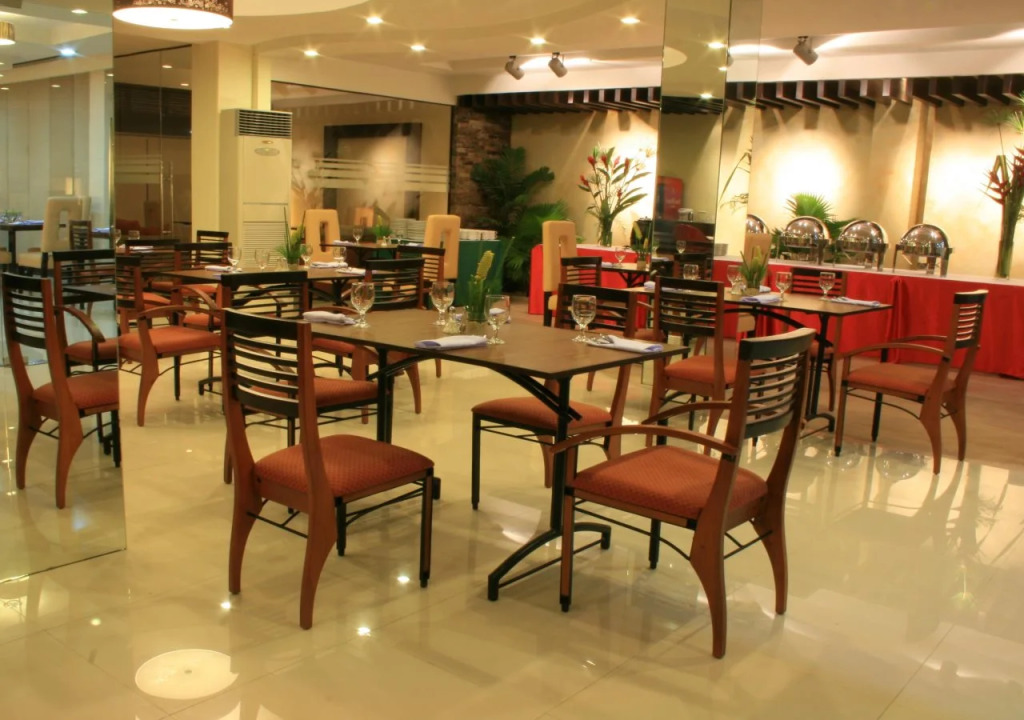 O Hotel