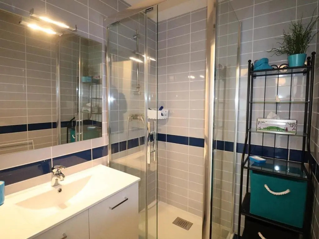 Appartement Le Grau-du-Roi, 3 pièces, 4 personnes - FR-1-307-137