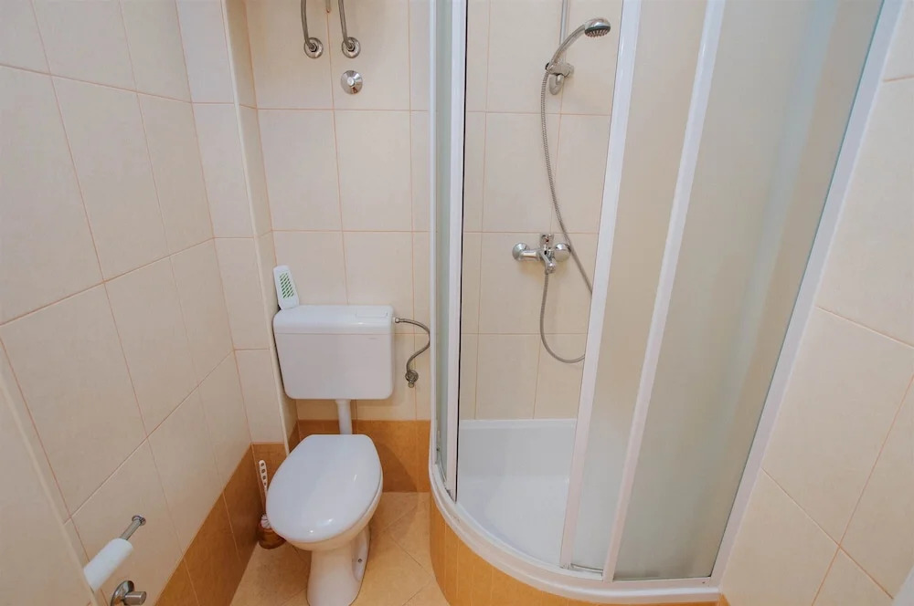 Spacious apt With big Patio,terrace&great sea View