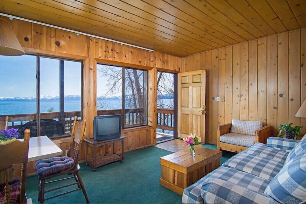 Holiday House