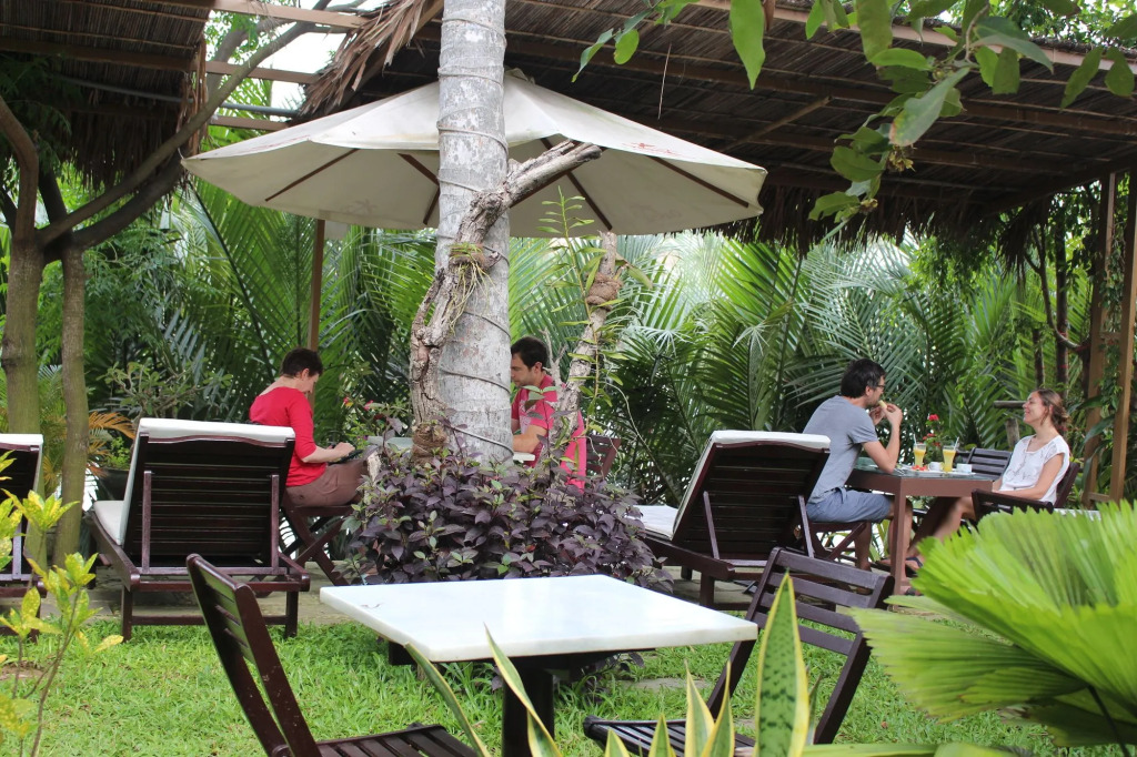 Hoi An Green Riverside Oasis Villa