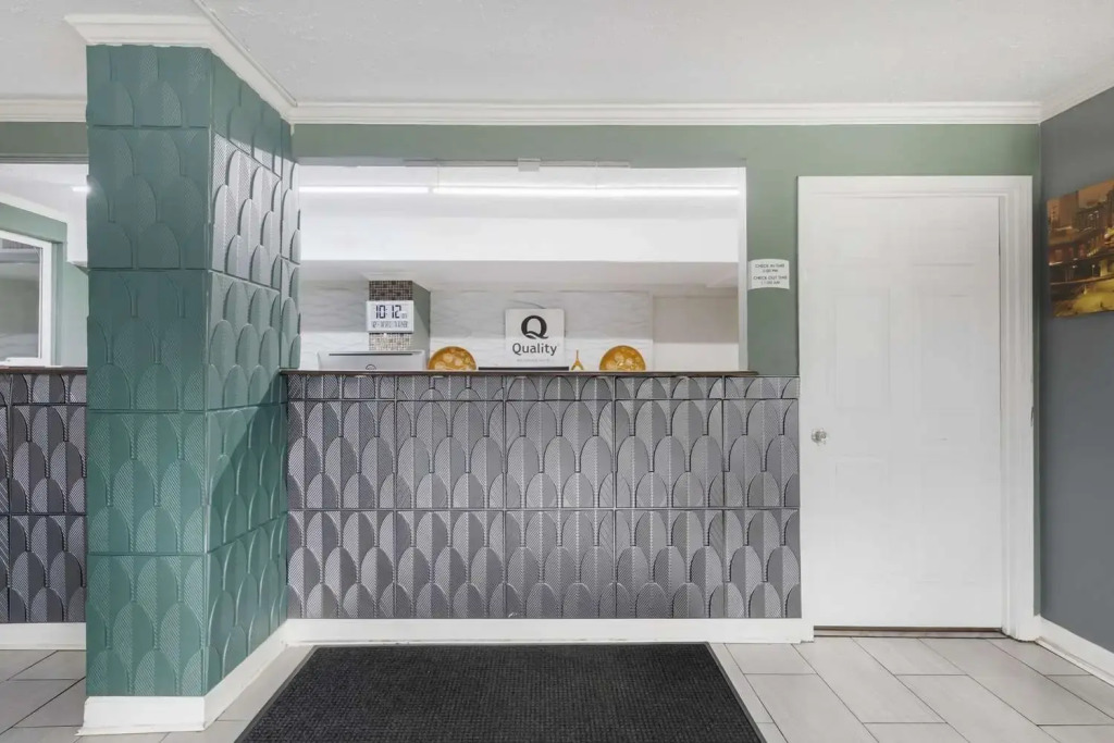 Downtown Inn & Studio Suites