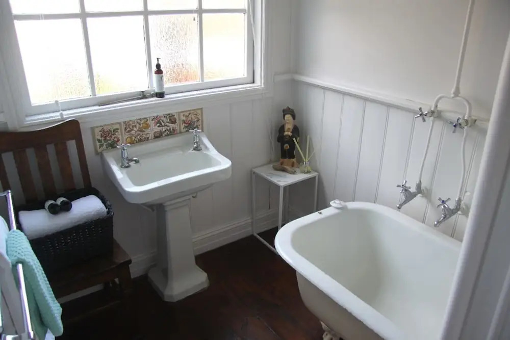 Hanley Apartment