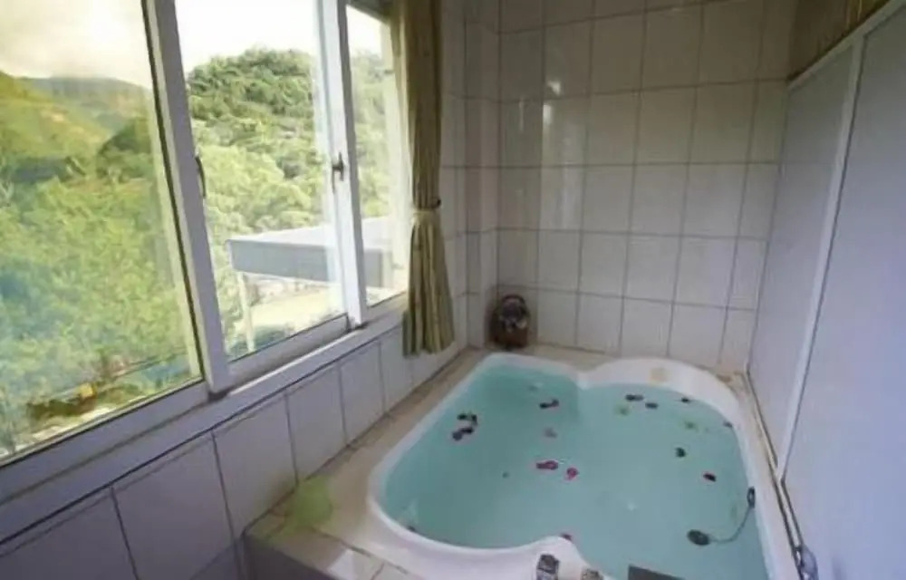 Songboling Hot Spring Inn