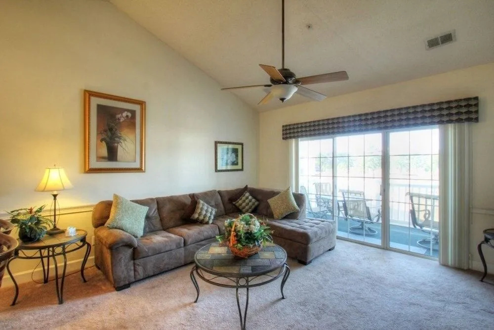 Magnolia North 302 4827 2 Br condo by RedAwning