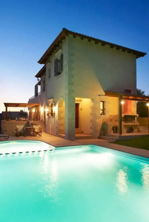 Villa Patriko Lux villa with pool next to Balos