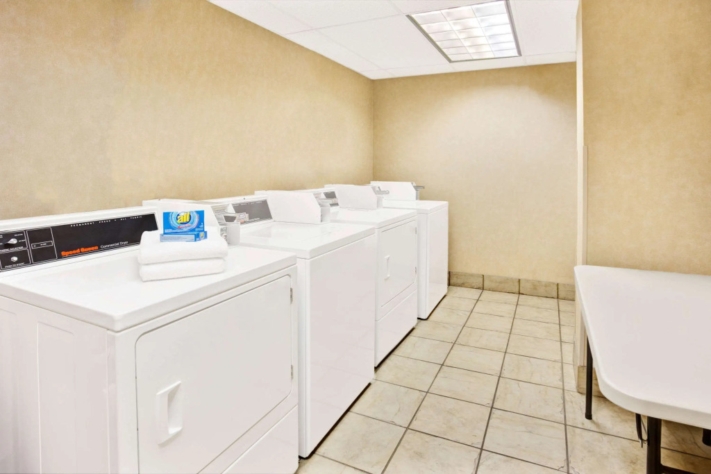 Baymont by Wyndham Indianapolis West