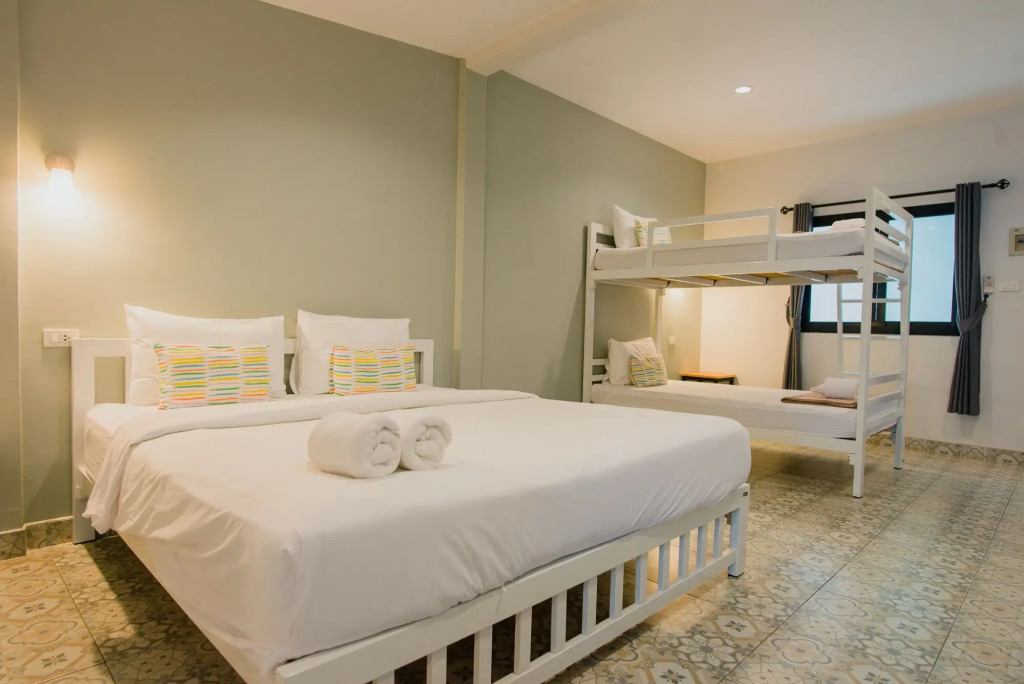 Warmwell Hostel