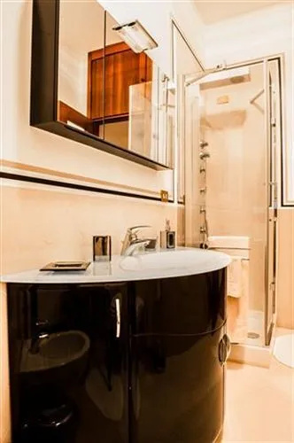 Capital Suites