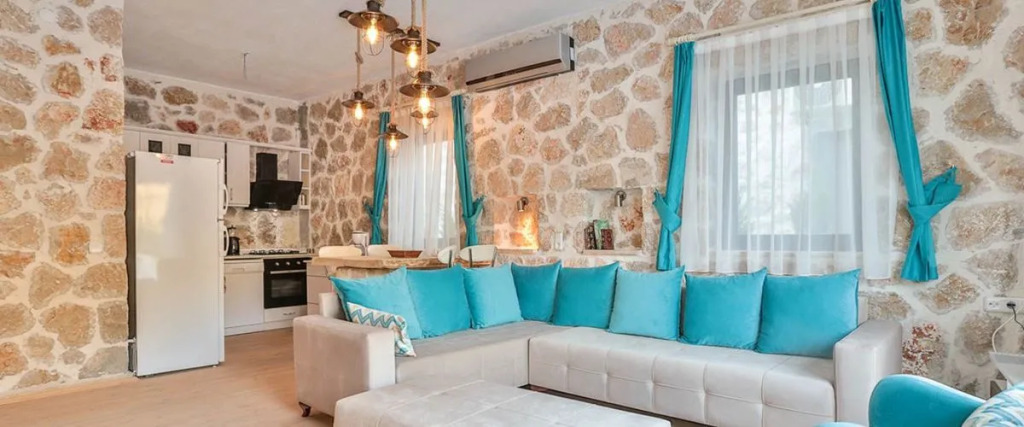 Villa Stone House 2