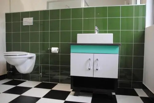 HP Twelve Accommodation