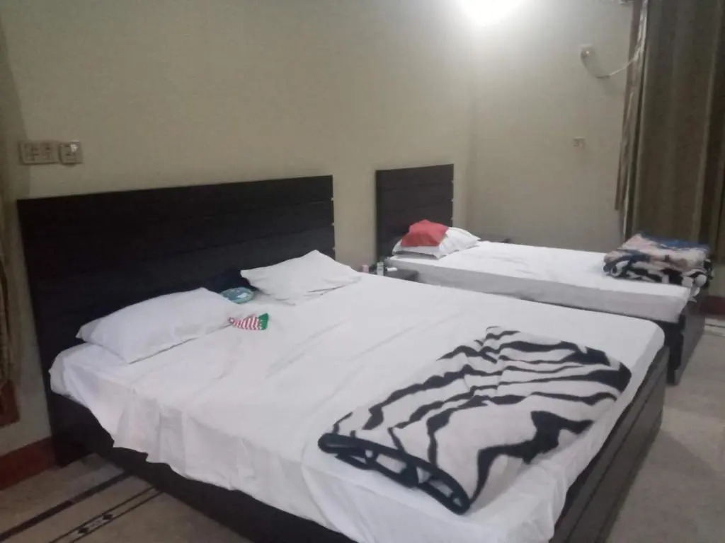 Gulshan Guest House Gulberg Town