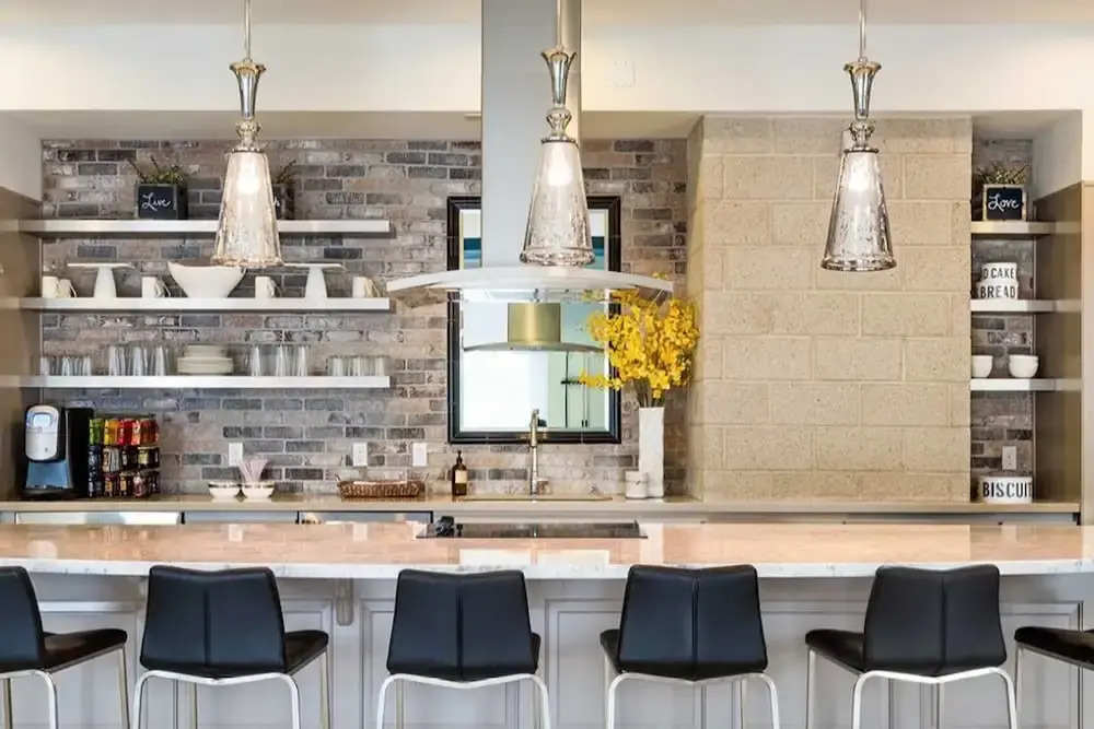 Newly Listed! Modern 1br/1ba Phoenix Apt by Domio