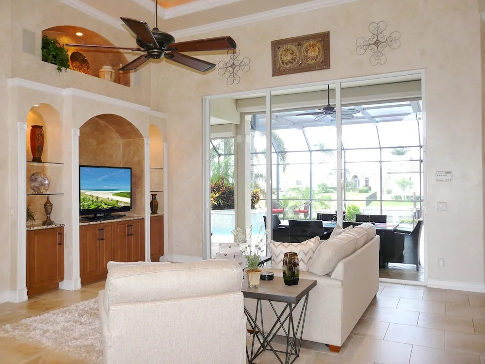 781 Sea Court