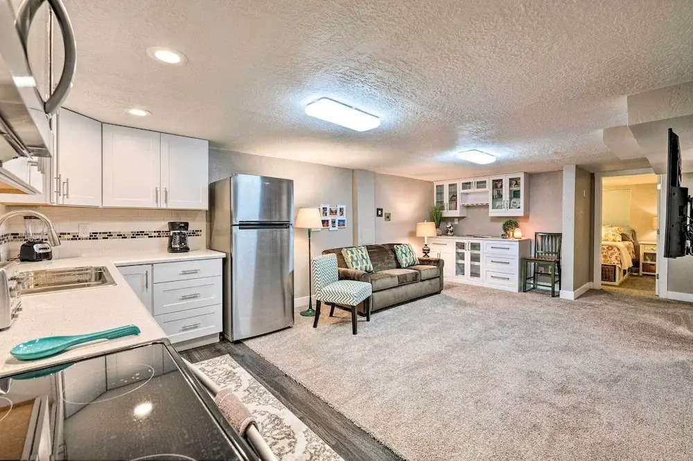 Modern Salt Lake City Apt.- 20mi to Snowbird!