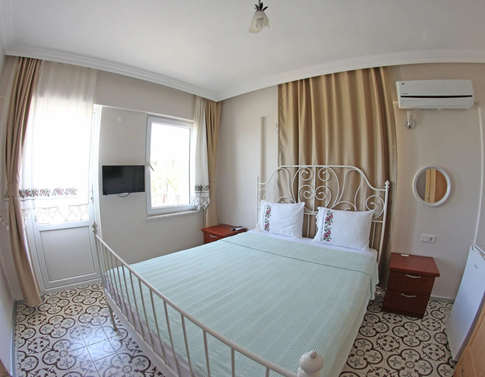 Ahinos Butik Hotel