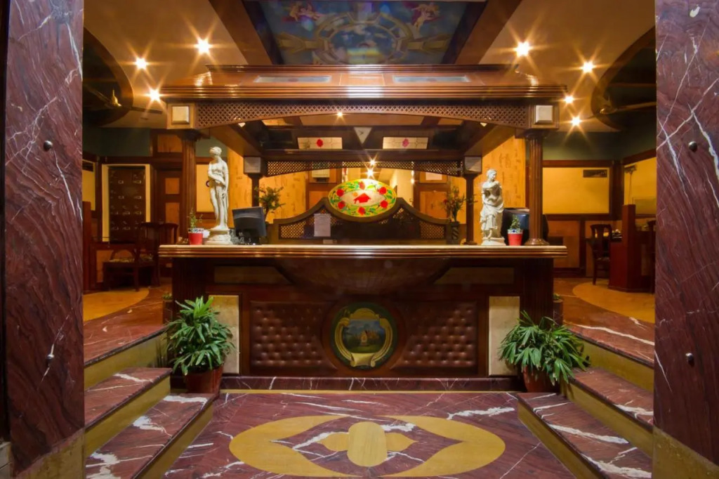 Hotel Sunstar Grand