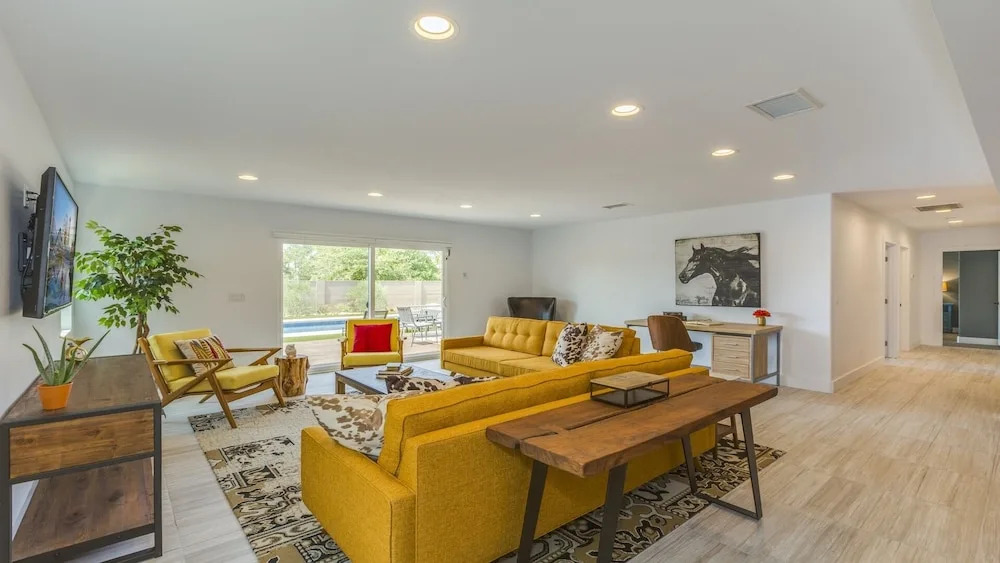Carnelian - 5 Br Home
