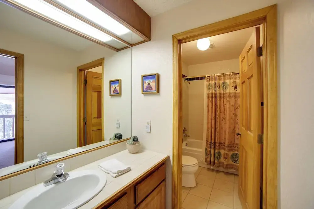 1 Mi to Main Street: Mtn-view Home in Frisco