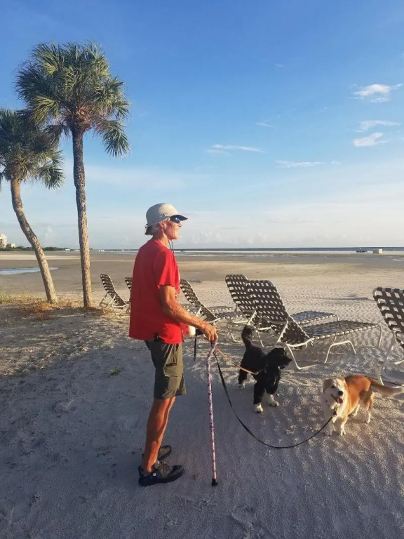 Carousel Inn on the Beach